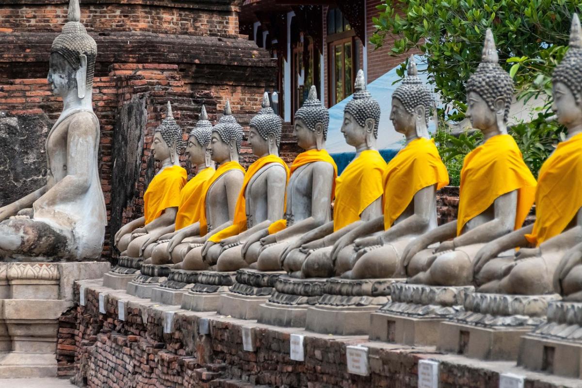 揺るぎない信頼を築く、真実の愛への道