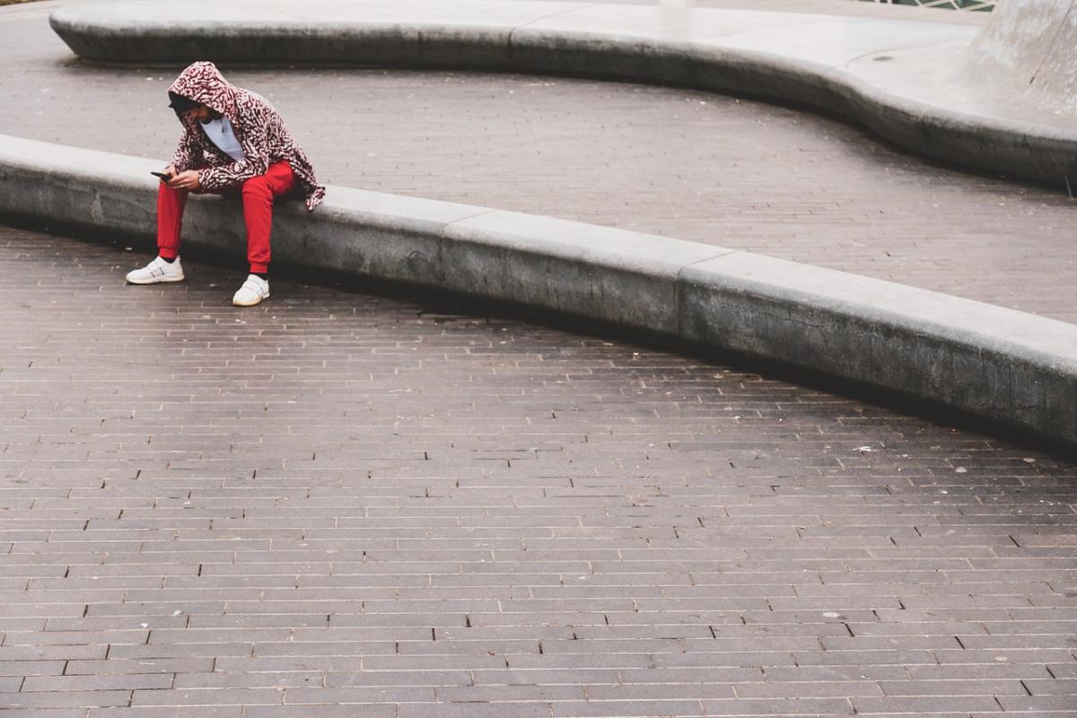 心の不安を和らげる対話の効果とは